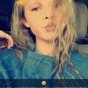 Meet your Posher, Zoee